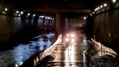 Perennially wet Taloja subway in Navi Mumbai poses risk to commuters. (Bachchan Kumar/ HT PHOTO) Perennially wet Taloja subway in Navi Mumbai poses risk to commuters. (Bachchan Kumar/ HT PHOTO)