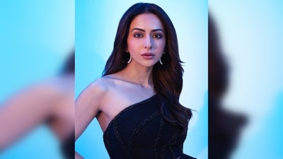 Rakul Preet adorned this look on the sets of the show Bigg Boss, an Indian reality game show. (Instagram/@rakulpreet) Rakul Preet adorned this look on the sets of the show Bigg Boss, an Indian reality game show. (Instagram/@rakulpreet)