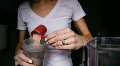Are protein shakes permitted during a weight-loss phase? Fitness experts answer (Photo by Kelly Sikkema on Unsplash) Are protein shakes permitted during a weight-loss phase? Fitness experts answer (Photo by Kelly Sikkema on Unsplash)