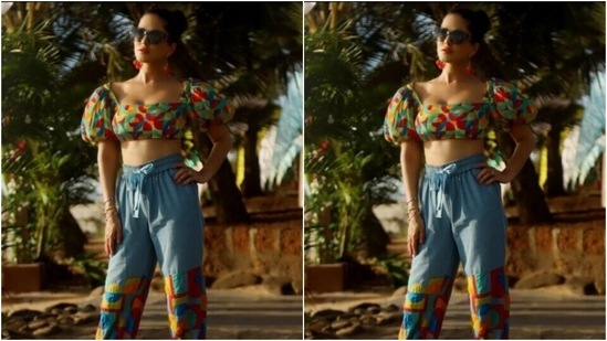सनी ने पफ स्लीव्स के साथ एक बहुरंगी क्रॉप टॉप में अलंकृत किया और इसे घुटनों के पास मल्टीकलर के पैच के साथ नीले सूती पतलून की एक जोड़ी के साथ जोड़ा। (Instagram/@sunnyleone)