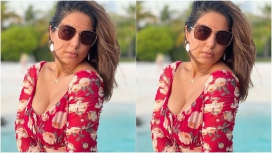 Hina wore her shoulder-length tresses open in straight locks as she let the wind play with her hair.(Instagram/@realhinakhan)