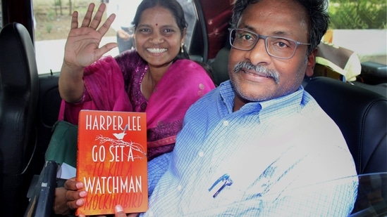 Former Delhi University professor GN Saibaba with his wife Vasantha Kumari outside the Nagpur Central Jail.&nbsp;(PTI file)