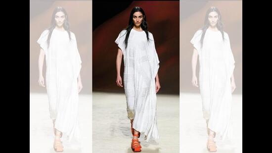 Avanti at Milan Fashion Week, walking at her first Hermès show Avanti at Milan Fashion Week, walking at her first Hermès show