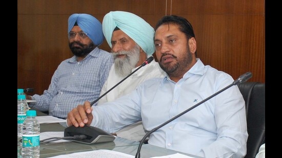 The Mohali mayor has responded to the show-cause notice, claiming that he had never derived any financial benefit from Amritpreet Cooperative Society, which he is a member of, and he had never recommended that tenders be allotted to the society. (HT Photo)