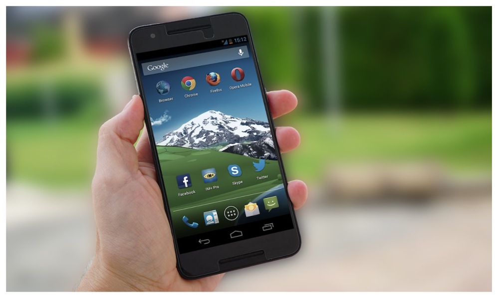 Micromax mobile phone with 2GB RAM ensures good speed and performance. (Pexels) Micromax mobile phone with 2GB RAM ensures good speed and performance. (Pexels)