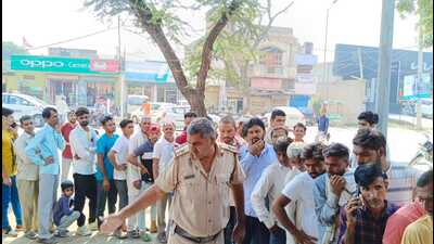 Farmers face shortage of DAP fertiliser in Haryana Farmers face shortage of DAP fertiliser in Haryana