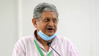 JD(U) national president Rajeev Ranjan alias Lalan Singh addressing during party's national council meeting at Janata Dal (United) office in Patna, Bihar ( Santosh Kumar/Hindustan Times) JD(U) national president Rajeev Ranjan alias Lalan Singh addressing during party's national council meeting at Janata Dal (United) office in Patna, Bihar ( Santosh Kumar/Hindustan Times)