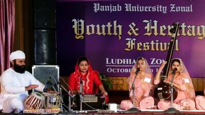 The Punjab University Zonal Youth and Heritage Festival of Ludhiana, Zone-B kicked off at Ramgarhia Girls College on Saturday. As many as 10 colleges under the zone are participating in the five-day fest on the theme of “Ek Bharat Shreshtha Bharat”. (HT Photo)