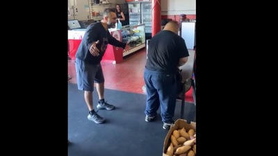 Boxing coach surprised his student. (Instagram/@manuel.boxing) Boxing coach surprised his student. (Instagram/@manuel.boxing)