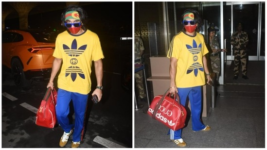 Ranveer Singh was seen at the Mumbai airport on Saturday. The actor has been busy travelling since quite a few days. He will now be seen in Karan Johar's Rocky Aur Rani Ki Prem Kahani and Rohit Shetty's Cirkus. (Varinder Chawla)
