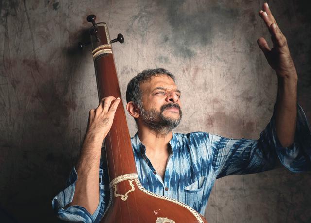 TM Krishna says, “It is in that flux that art happens, where multiple streams of ideas collide, where one learns, unlearns and relearns” (Ram Keshav)