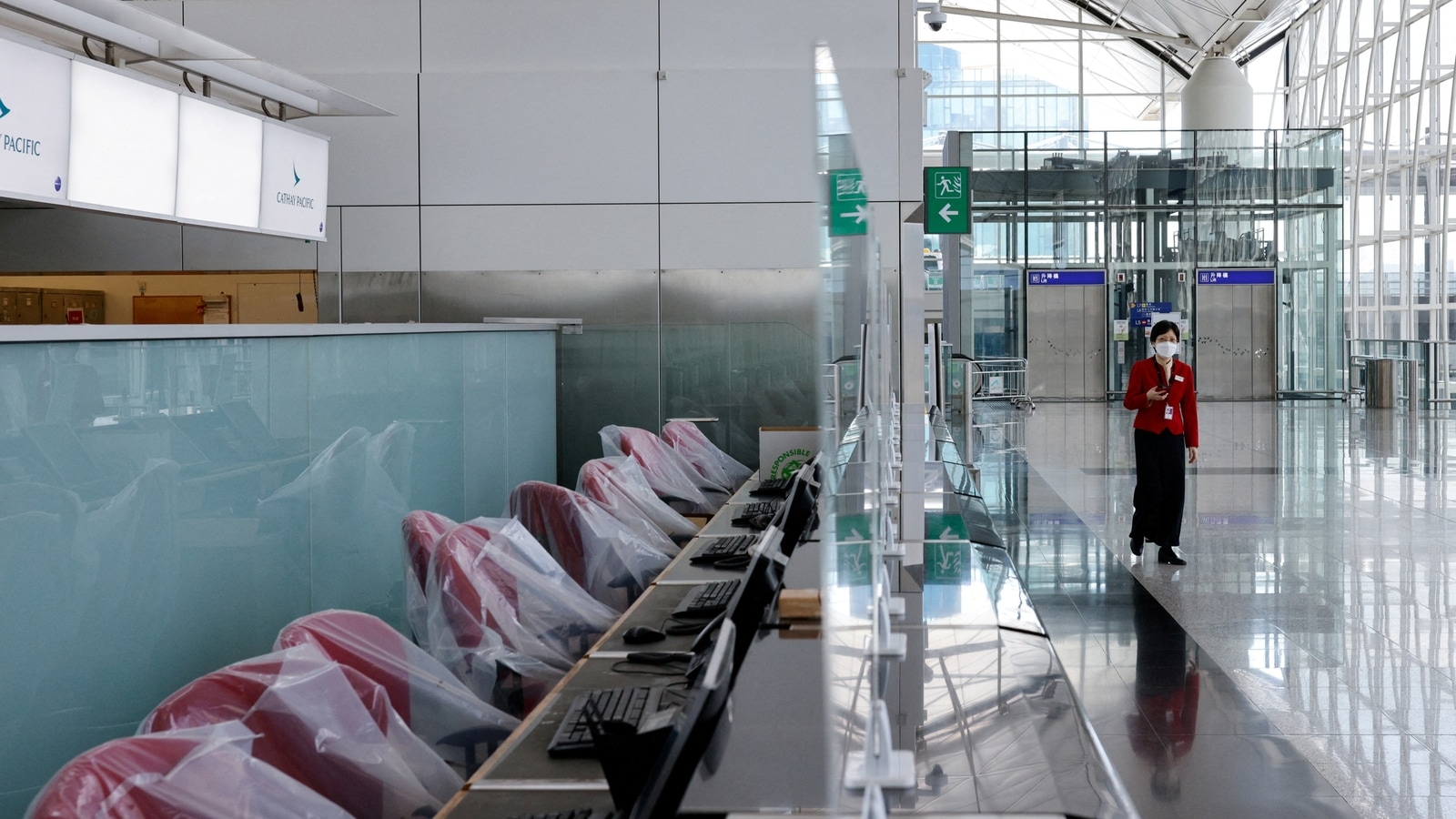 Hong Kong airport traffic surges after hotel quarantine scrapped