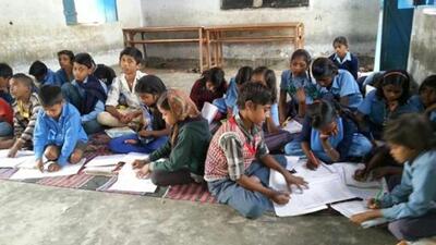 In 2017, the Bihar government decided to do away with the old practice of supplying books to the students, due to late printing and faulty distribution mechanism, which often led to students without books for the most part of the academic session. (HT Photo) In 2017, the Bihar government decided to do away with the old practice of supplying books to the students, due to late printing and faulty distribution mechanism, which often led to students without books for the most part of the academic session. (HT Photo)
