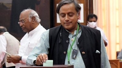 Congress Lok Sabha MP Shashi Tharoor and veteran leader Mallikarjun Kharge go head-to-head tomorrow for the Congress president post. (ANI file Photo) Congress Lok Sabha MP Shashi Tharoor and veteran leader Mallikarjun Kharge go head-to-head tomorrow for the Congress president post. (ANI file Photo)