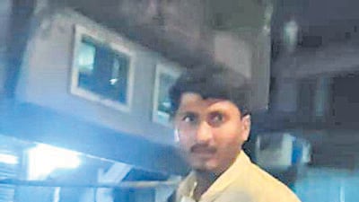 Dr Asif Khan is accused of assaulting a journalist working for an online news portal (HT Photo) Dr Asif Khan is accused of assaulting a journalist working for an online news portal (HT Photo)