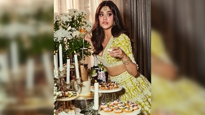 Janhvi Kapoor looked stunning in this breathtaking contemporary lehenga from the collection of ace designer Manish Malhotra. (Instagram/@janhvikapoor)