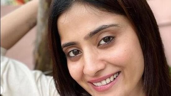TV serial actor Vaishali Thakkar allegedly died by suicide in her residence in Indore city on Sunday.