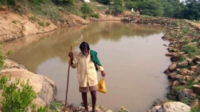 Kamegowda, popularly known as Kere Kamegowda, came into the spotlight after he built ponds without any government support in the hilly regions of Karnataka. (HT Photo)