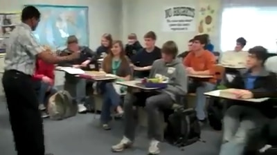 The image, taken from the video, shows the Indian teacher Bala Reddy teaching trigonometry to students in the US. (Twitter/@AK_Inspire) The image, taken from the video, shows the Indian teacher Bala Reddy teaching trigonometry to students in the US. (Twitter/@AK_Inspire)