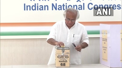 Congress MP Jairam Ramesh votes in Delhi. (ANI)