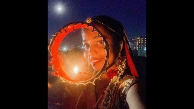 The image shows Gujarat's Kshama Bindu, who married herself in June this year, breaking her Karwa Chauth fast. (Instagram/@kshamachy) The image shows Gujarat's Kshama Bindu, who married herself in June this year, breaking her Karwa Chauth fast. (Instagram/@kshamachy)