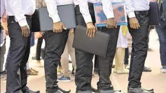 The ever-increasing number of jobless youths in the tiny hill state that lacks resources and industrialisation has become a major issue in the 2022 assembly polls. (HT File/ For representational purposes) The ever-increasing number of jobless youths in the tiny hill state that lacks resources and industrialisation has become a major issue in the 2022 assembly polls. (HT File/ For representational purposes)