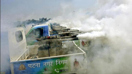 A fogging vehicle in Patna on Sunday. (Santosh Kumar/ HT Photo)
