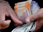 DA hike: The Haryana government, in a release, said the increased DA will be paid to the employees with the pay of October 2022, and arrears for the July-September period will be paid in November. DA hike: The Haryana government, in a release, said the increased DA will be paid to the employees with the pay of October 2022, and arrears for the July-September period will be paid in November.