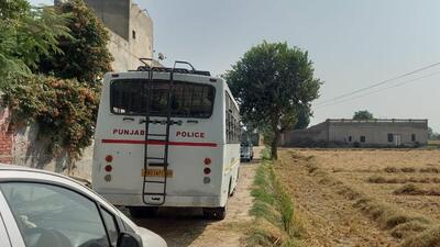 Punjab Police sleuths of the central agency are carrying out searches at Bahadaurgarh Jandian, Karadwala and Bhagu Road in Bathinda city. (HT Photo) Punjab Police sleuths of the central agency are carrying out searches at Bahadaurgarh Jandian, Karadwala and Bhagu Road in Bathinda city. (HT Photo)