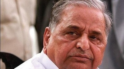 Akhilesh will be accompanied by his family members during the ritual. (HT PHOTO) Akhilesh will be accompanied by his family members during the ritual. (HT PHOTO)