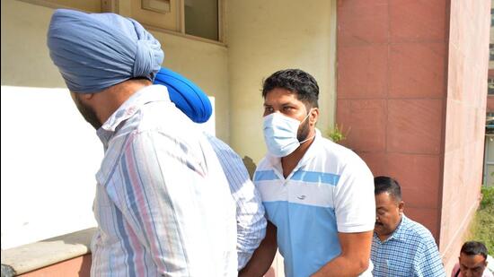 Mohali RPG attack: Punjab Police recover made-in-Pakistan pistol ...