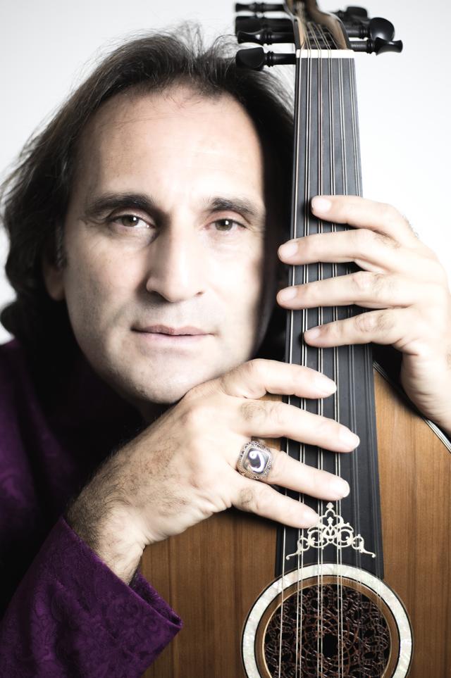 Musician Yourdal Tokcan, one of the “gems on this year’s itinerary”. (Jodhpur RIFF/OIJO.)