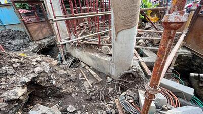 Metro pillar work near Deccan Gymkhana, on Wednesday. (HT PHOTO) Metro pillar work near Deccan Gymkhana, on Wednesday. (HT PHOTO)