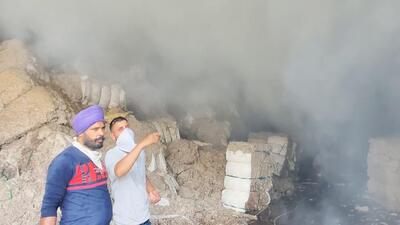 A minor fire broke out at a yarn manufacturing unit near Bhattian in Machhiwara area in Ludhiana. (HT PHOTO)
