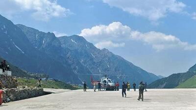 The helicopter services for Kedarnath resumed on Wednesday morning. (HT Photo) The helicopter services for Kedarnath resumed on Wednesday morning. (HT Photo)