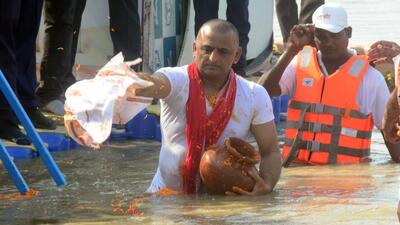 Samajwadi Party national president Akhilesh Yadav at the Sangam. (HT PHOTO) Samajwadi Party national president Akhilesh Yadav at the Sangam. (HT PHOTO)