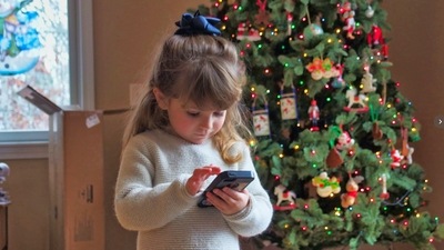 More physical activity, less screen time linked to better functioning in babies (Unsplash) More physical activity, less screen time linked to better functioning in babies (Unsplash)