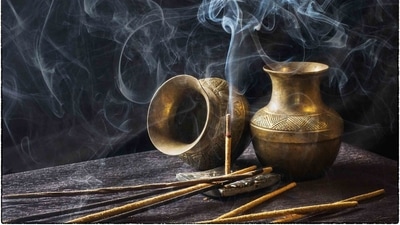 Top 5 health benefits of lighting incense sticks (Agarbatti) (pixabay) Top 5 health benefits of lighting incense sticks (Agarbatti) (pixabay)