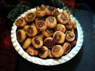 Bhakarwadi recipe (Pinterest)