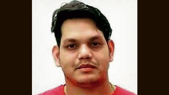 For nearly three weeks since gangster Deepak Tinu’s escape from police custody, the SIT formed by Punjab Police even failed to establish the circumstances around his escape. (HT Photo)