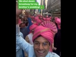 Wedding shuts down broadway in New York.(Instagram/@surajpatelnyc) Wedding shuts down broadway in New York.(Instagram/@surajpatelnyc)