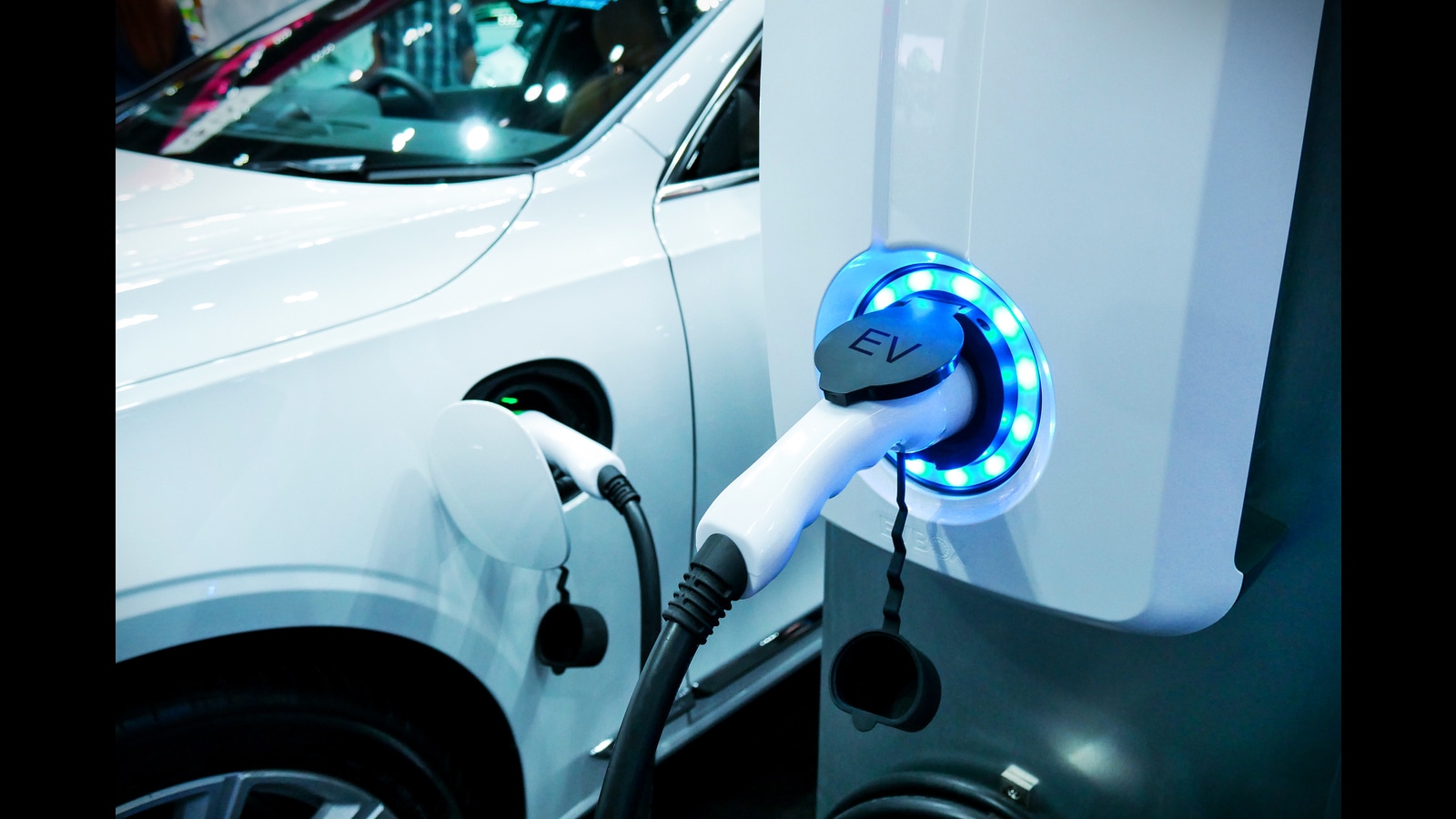 Buying electric vehicle in Chandigarh? Now, get incentive within 15 ...