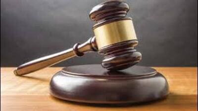 he petitioner said the deceased was a 49-year-old truck and tipper driver, who earned around ₹25,000 per month, and was the sole bread winner of their family. (Ht File) he petitioner said the deceased was a 49-year-old truck and tipper driver, who earned around ₹25,000 per month, and was the sole bread winner of their family. (Ht File)
