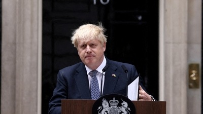 UK PM Liz Truss Resigns: British Prime Minister Boris Johnson makes a statement at Downing Street in London. (Reuters File)