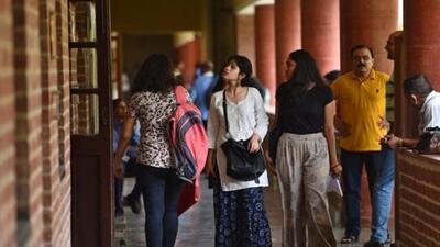 New Delhi, India - July 4, 2019: Students arrive to fill their admission forms for the new academic session as Delhi University released its second cut off list, at Miranda House, in New Delhi, India, on Thursday, July 4, 2019. (Photo by Sanchit Khanna / Hindustan Times) (Sanchit Khanna/HT PHOTO) New Delhi, India - July 4, 2019: Students arrive to fill their admission forms for the new academic session as Delhi University released its second cut off list, at Miranda House, in New Delhi, India, on Thursday, July 4, 2019. (Photo by Sanchit Khanna / Hindustan Times) (Sanchit Khanna/HT PHOTO)