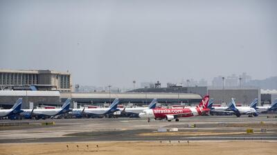Aircraft parked at the Mumbai airport. (HT Photo) Aircraft parked at the Mumbai airport. (HT Photo)