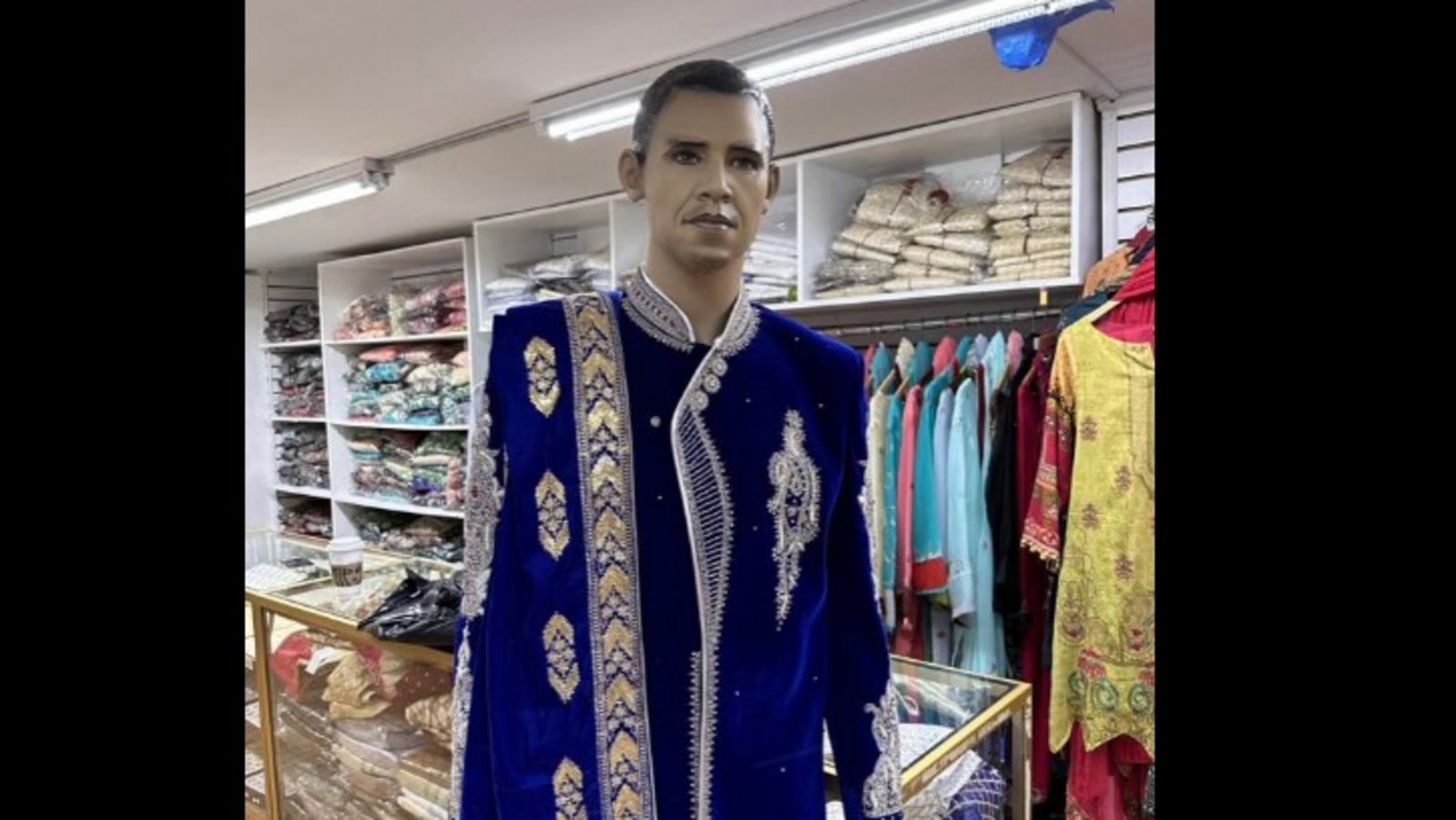 Mannequin that has odd resemblance to Barack Obama goes viral, netizens react