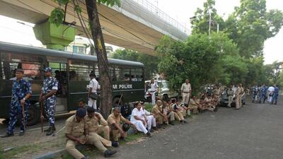 Police at the protest site. (Hindustan Times) Police at the protest site. (Hindustan Times)