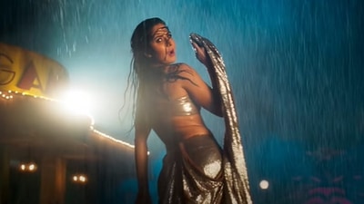 Katrina Kaif in the Sooryavanshi song Tip Tip.