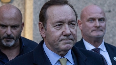 Kevin Spacey arrives at United States District Court for the Southern District of New York on October 20, 2022 in New York City. (Photo by Ed JONES / AFP) (AFP) Kevin Spacey arrives at United States District Court for the Southern District of New York on October 20, 2022 in New York City. (Photo by Ed JONES / AFP) (AFP)